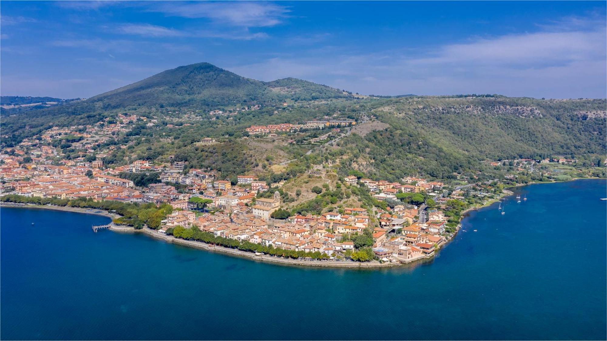 Apt Finestra Sul Castello, Vista Lago Wi-Fi Gratis ブラッチャーノ エクステリア 写真